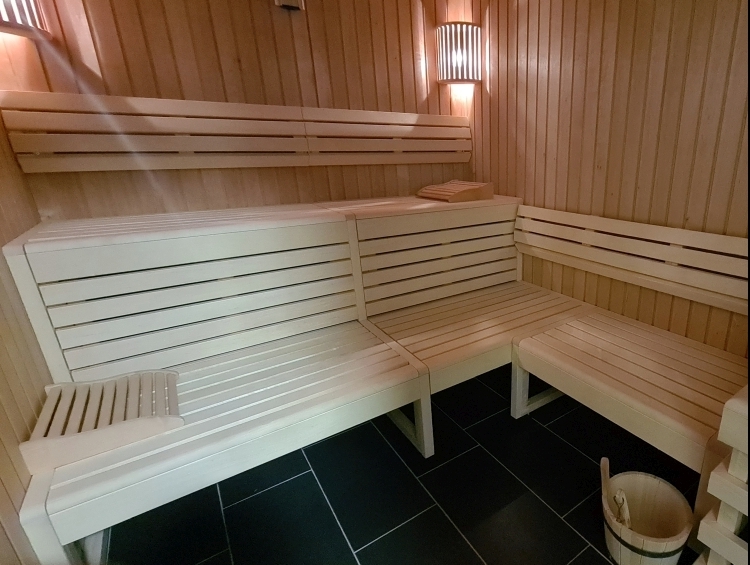 Finnische-Sauna.jpg